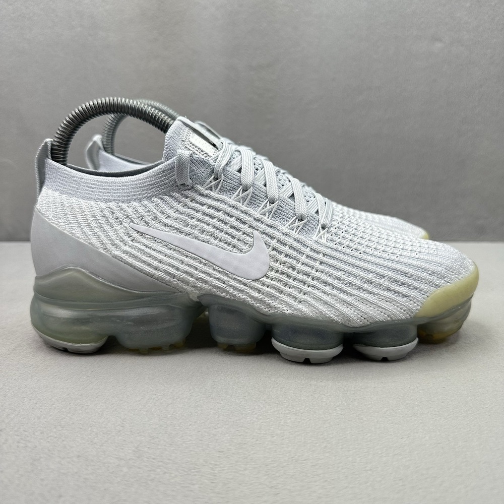Womens Size 7 Nike Air VaporMax Flyknit 3 Shoes Pure Platinum Running Sneakers